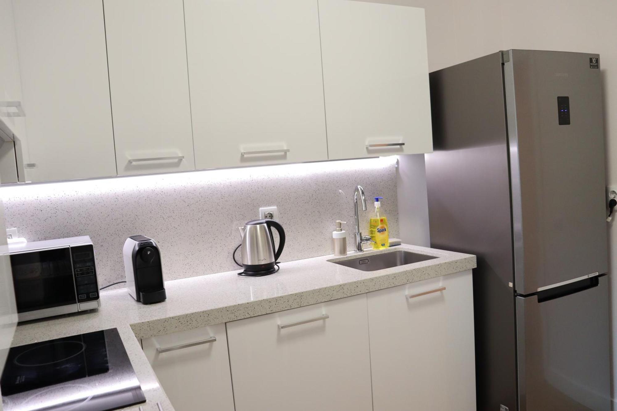 Platinia Apartment *